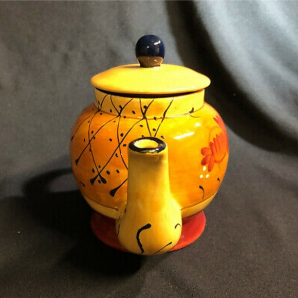 AMBIANCE COLLECTION ROMANCE by NANETTE VACHER TEAPOT AND LID 4 cup RED FLORAL  N - Picture 5 of 6